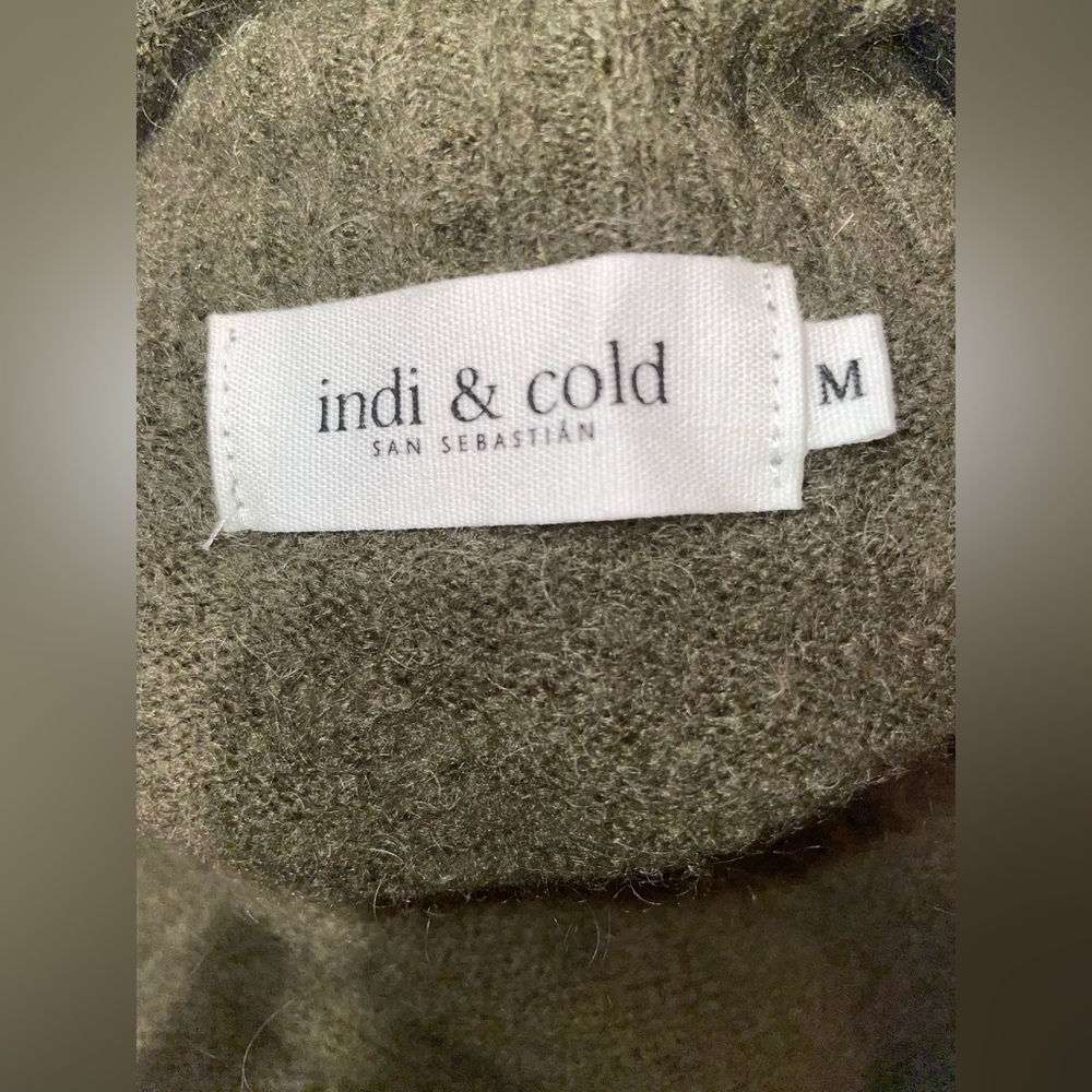 New! INDI & COLD Jessie Perkins Knit Sweater 💚 Medium - Picture 8 of 10